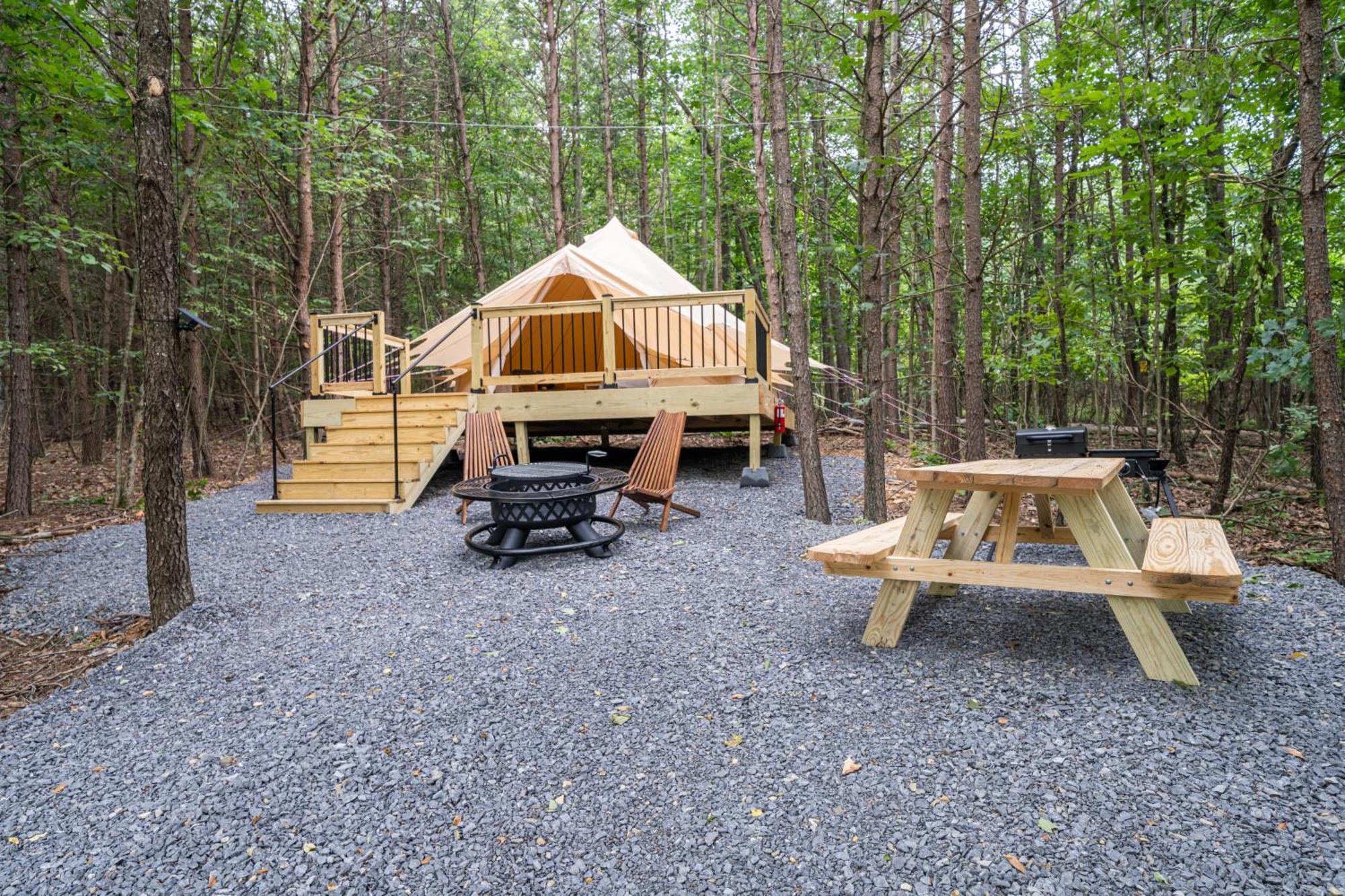 Отель Firefly Ridge Luxury Retreat Great Cacapon Экстерьер фото